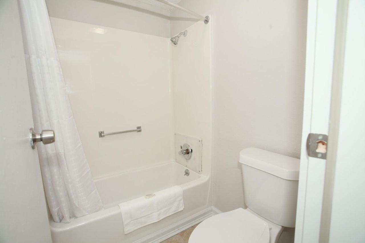 Travelodge By Wyndham Macon West Εξωτερικό φωτογραφία