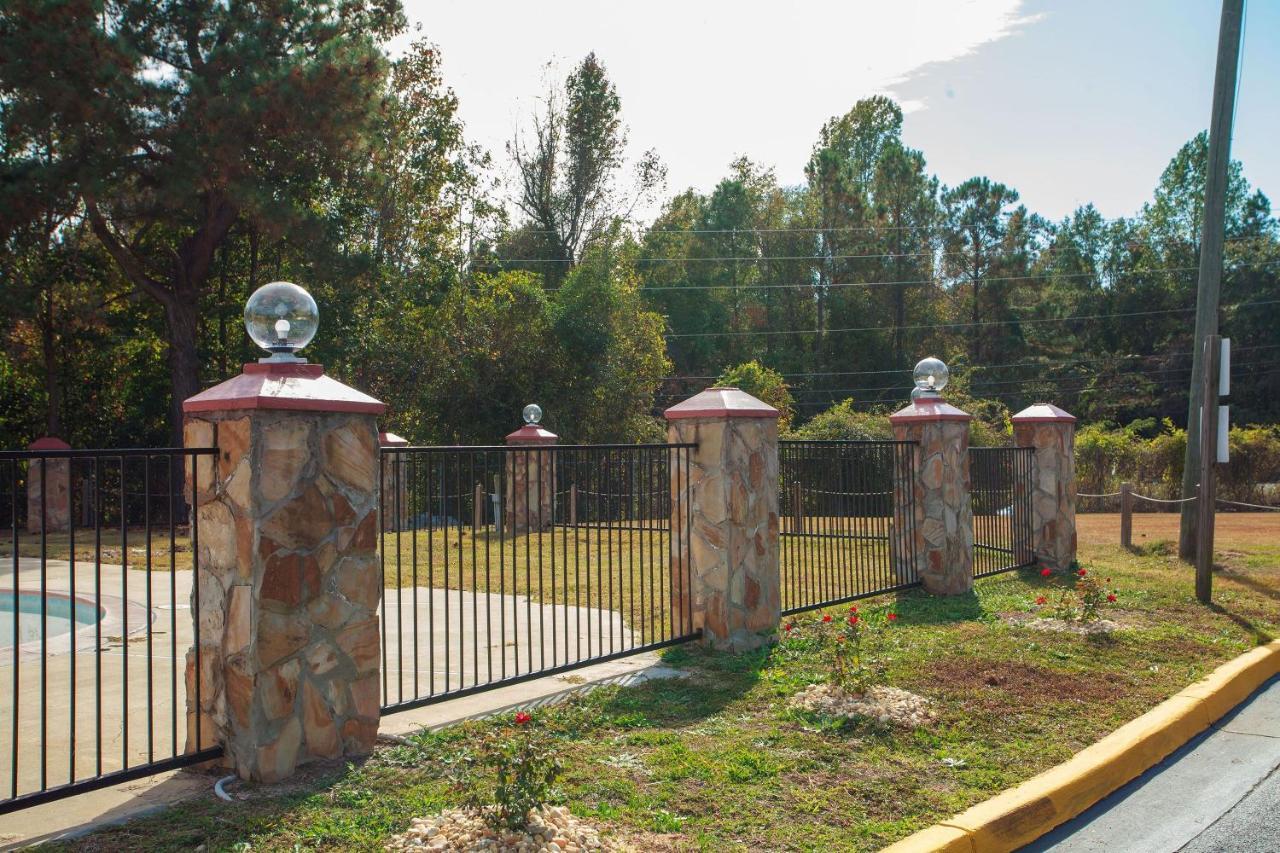 Travelodge By Wyndham Macon West Εξωτερικό φωτογραφία